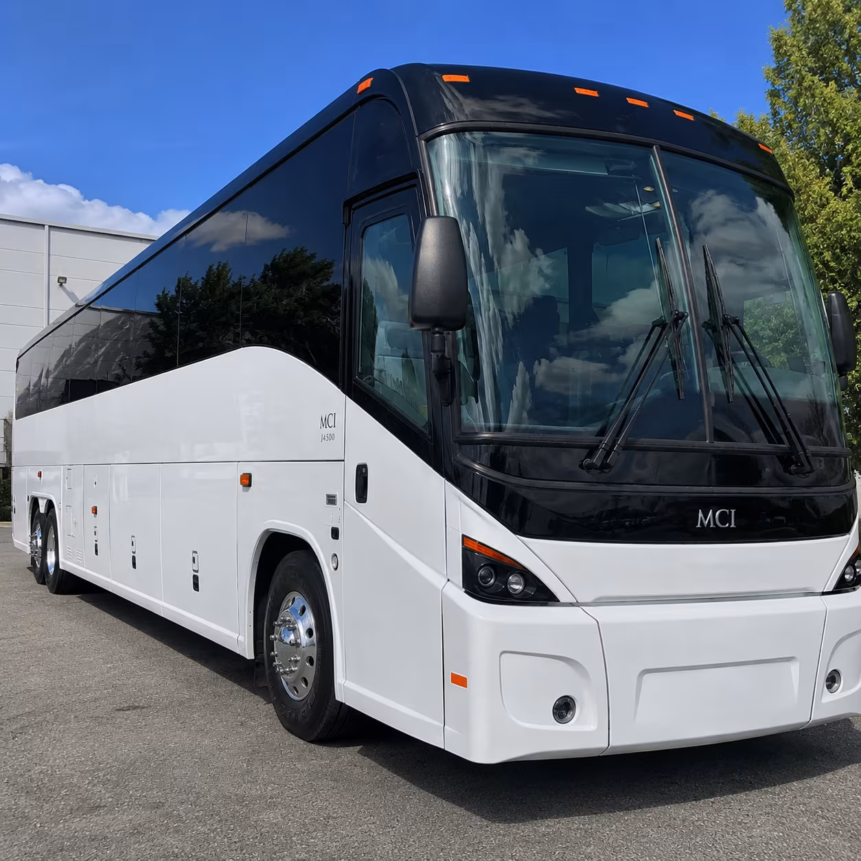 the easiest way to shuttle teams between rockville offices and metro stations